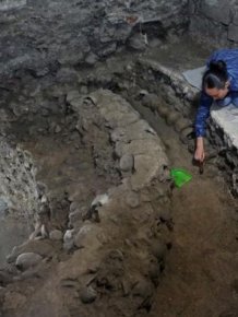 Pyramid Of Skulls Discovered In Mexico City