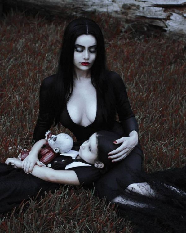 This Addams Family Cosplay Is Legit