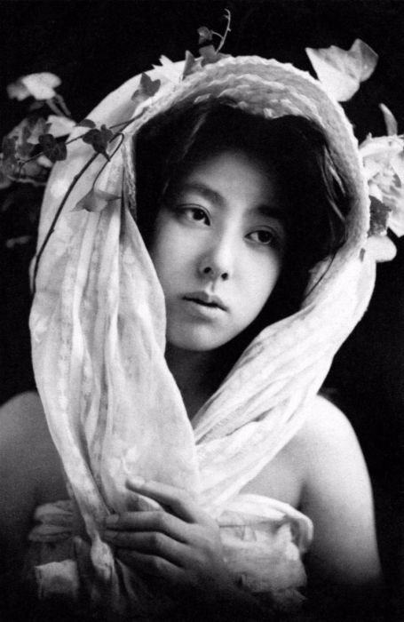 Authentic Photos Of Geishas Without Their Kimono