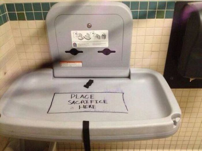 Some Vandals Are Straight Up Geniuses