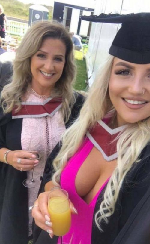See Why This Mother And Daughter Are Often Mistaken For Sisters