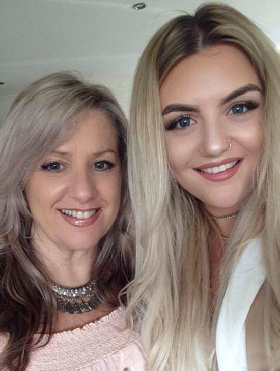 See Why This Mother And Daughter Are Often Mistaken For Sisters