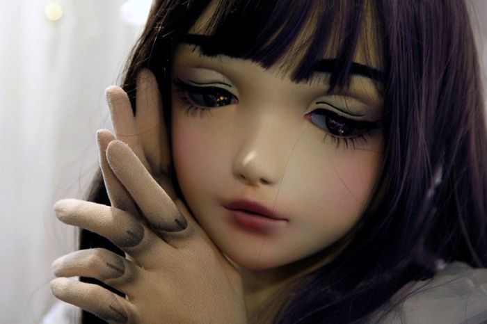 Lulu Hashimoto Is A Real Life Japanese Doll