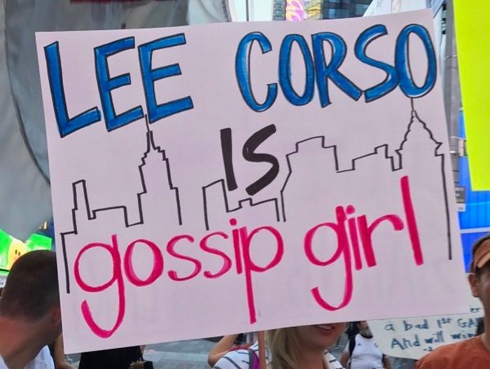 The Best College GameDay Signs