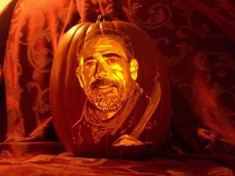 Artist Carves Pumpkins As Pop Culture Characters For Halloween