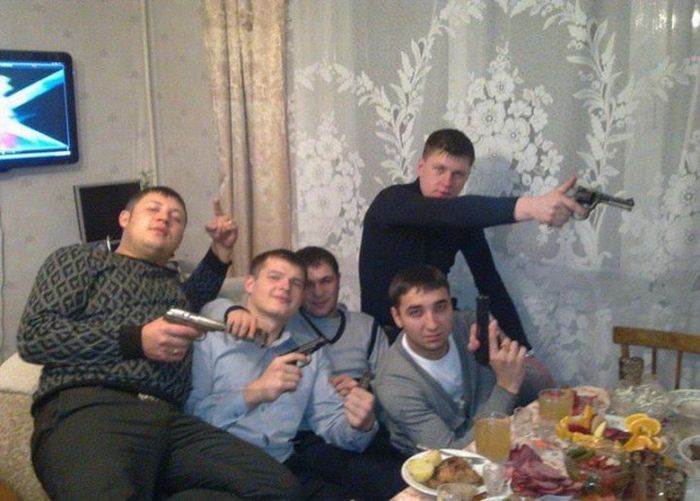 Strange Russian Peoples With Guns