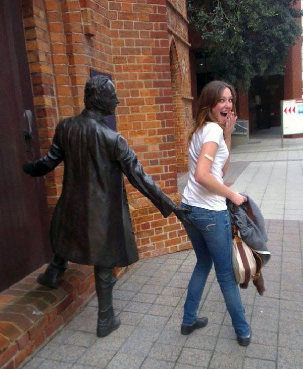 Fun With Statues, part 2