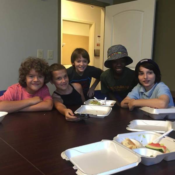 Stranger Things Cast In Real Life