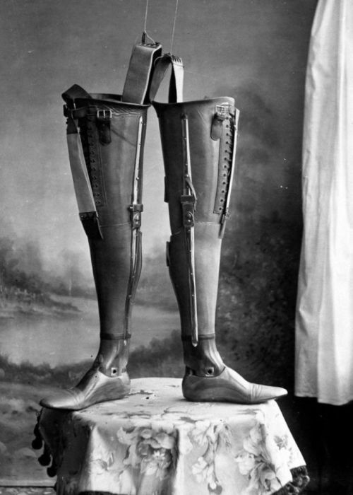 Prostheses From 19th Century