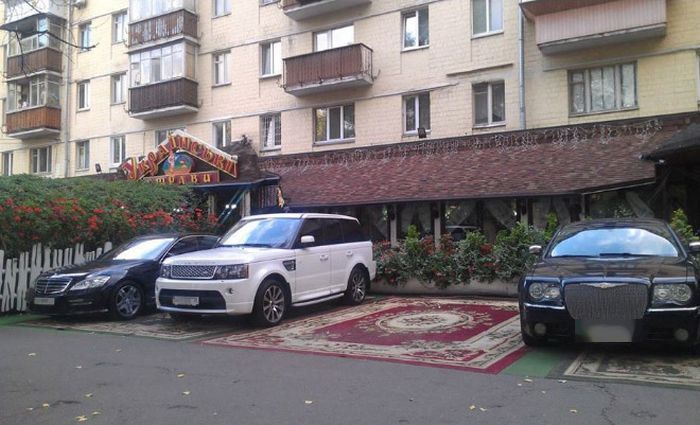 Why Are Russians So Obsessed With Carpets?