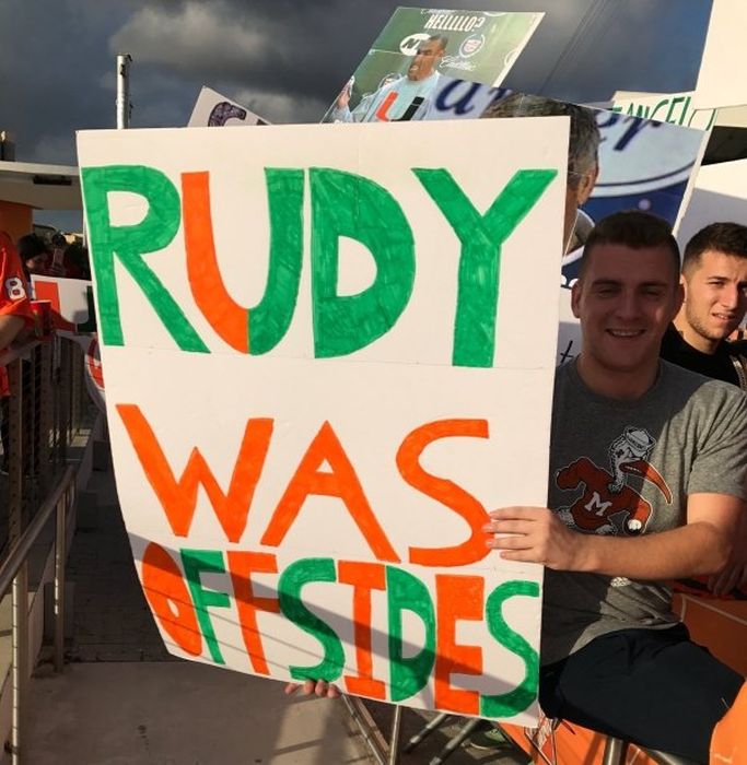 The Best College GameDay Signs, part 2