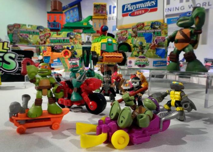 The Most Popular Christmas Toys Since 1983, part 1983
