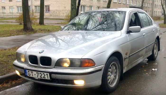 From BMW E39 Into BMW F10