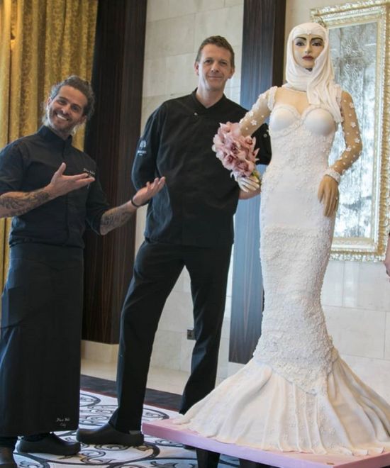 Bride Wedding Cake That Cost $1 Million