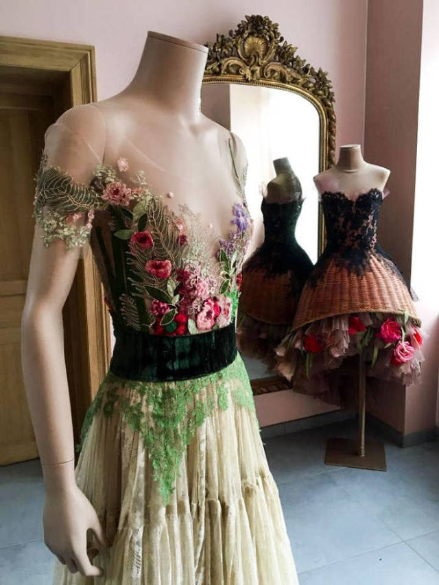 Amazing Dresses