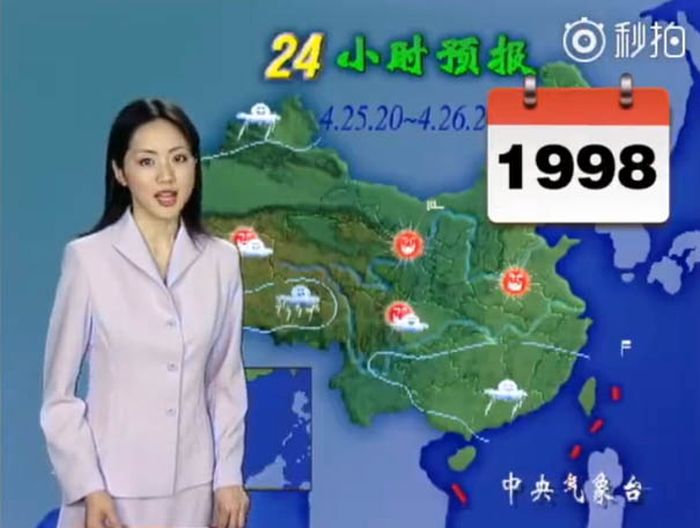 Chinese Weather Woman Have Not Aged For 22 Years On Screen
