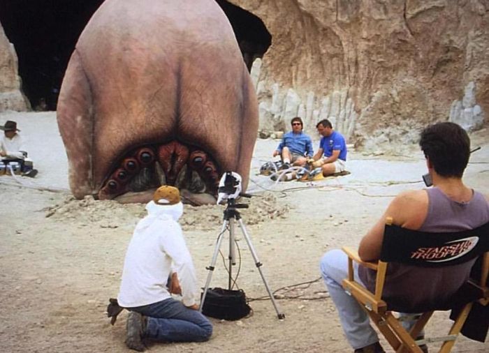 Behind The Scenes Of The Famous Movies, part 9