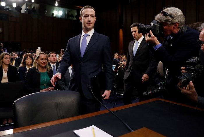 Mark Zuckerberg In The Senate