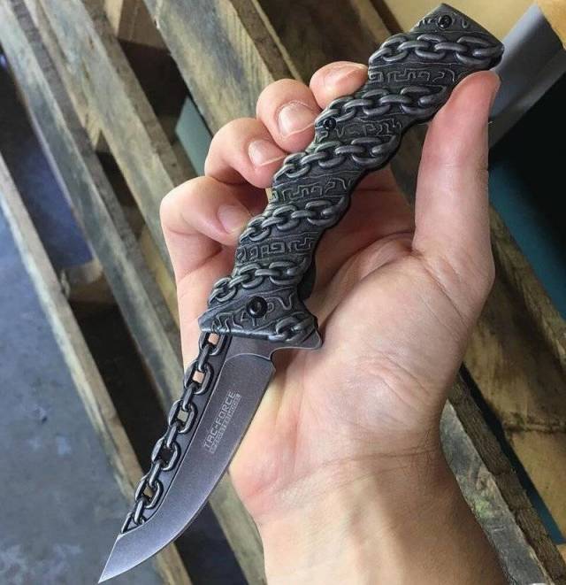 Awesome Knives