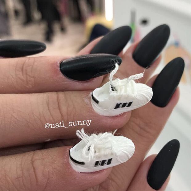 Creepy Nails