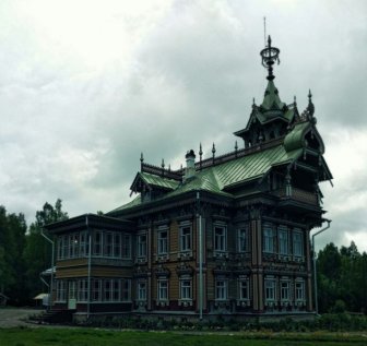 Restored 19th Century Wooden Peasants Palace