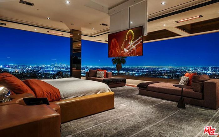 Inside A $38 Million Hollywood Hills Mansion
