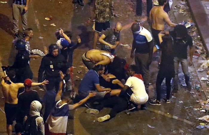 French Fans Start Riots After France Wins World Cup