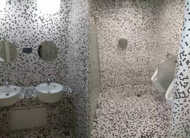 Interesting Bathrooms Designs