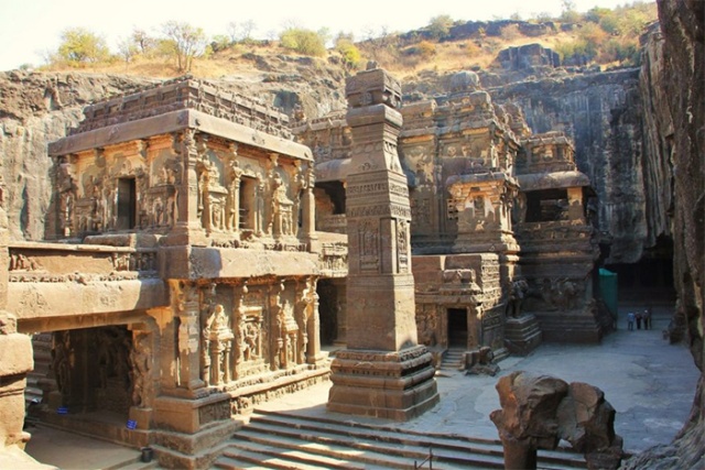 The 8th Century Temple That Was Carved Out Of One Rock