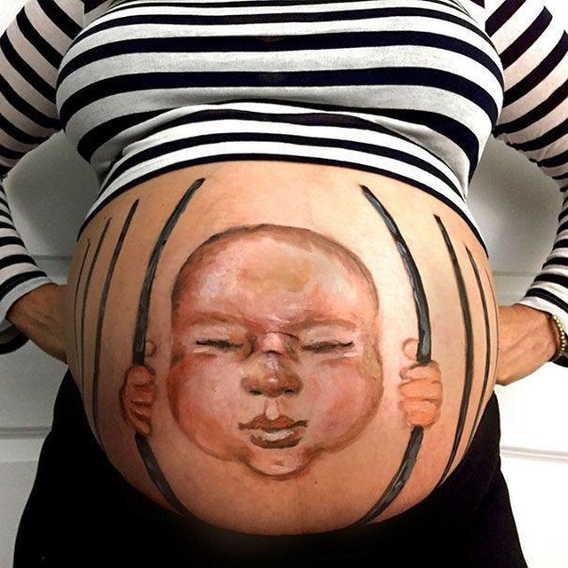 Halloween Costumes For Pregnant