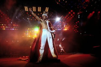 Elton John Reveals Details About Freddy Mercury’s Final Days