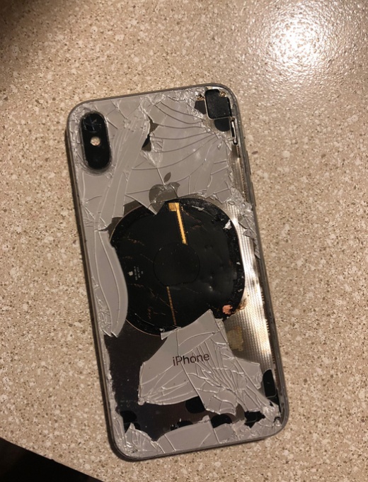 iPhone X Explodes During iOS 12.1 Update