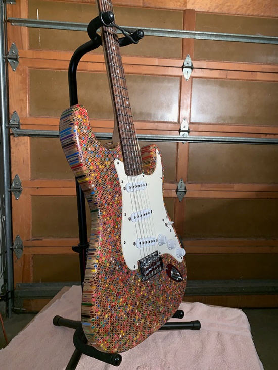 Guy Spends $500 To Build A Custom Guitar Out Of 1,200 Pencils