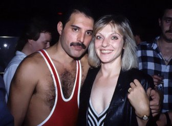 Freddie Mercury With Mary Austin, The Woman He Described As “The Love Of My Life”