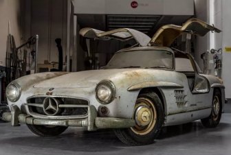 Mercedes-Benz Found In A Barn