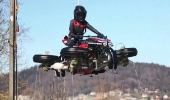 Flying Motorcycle That Transforms Into Quadricopter In 60 Seconds