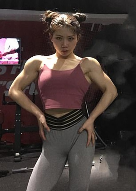 The King Kong Barbie, 21-Year-Old Doll-Faced Bodybuilder
