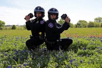 Texas Police In A New Bluebonnet Challenge