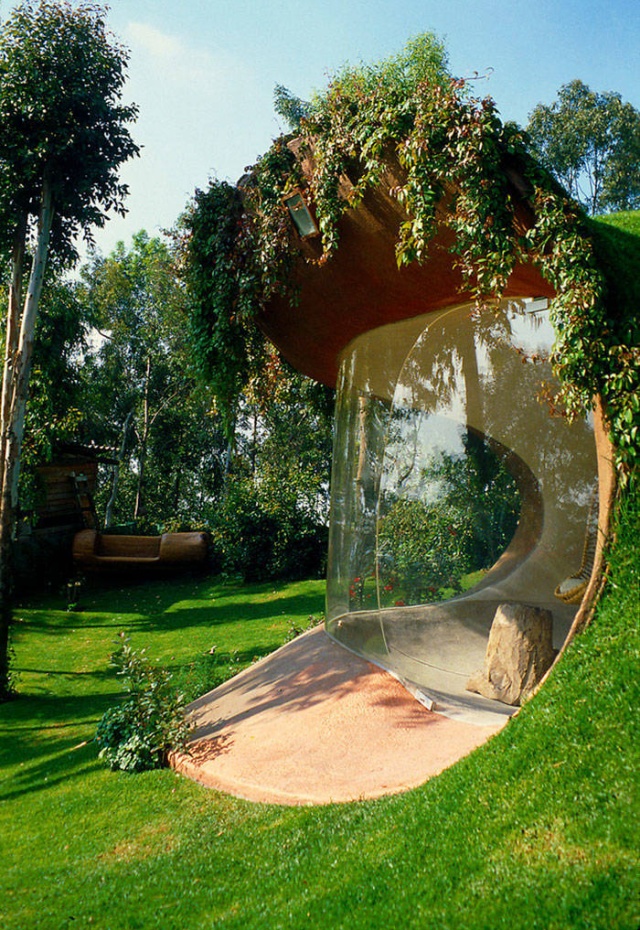 Awesome Hobbit House