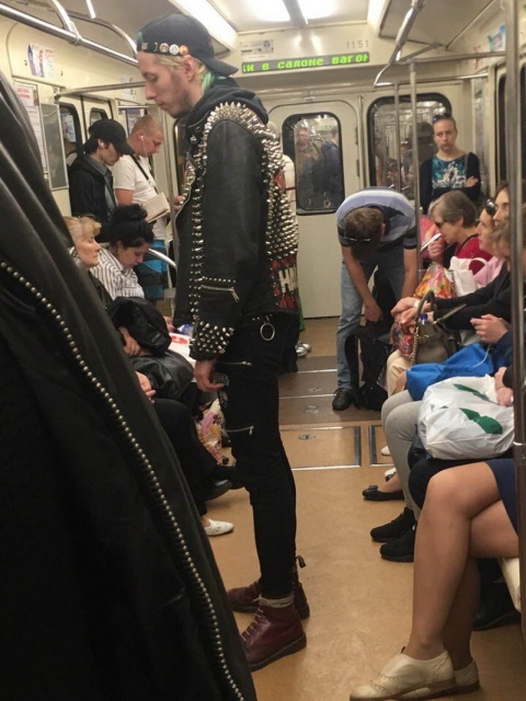 Russian Subway Fashion, part 2