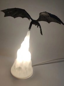 Awesome 'Game Of Thrones' Lamp