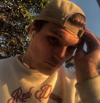 Influencer Got Owned By A Bar