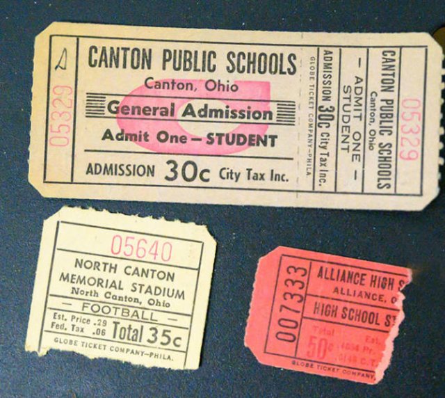 School Treasure: Lost Bag From The 50s
