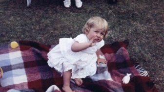 Childhood Photos Of Princess Diana