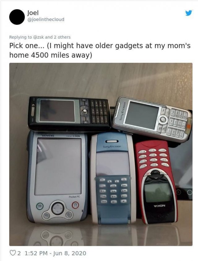 People Share Their Oldest Gadgets