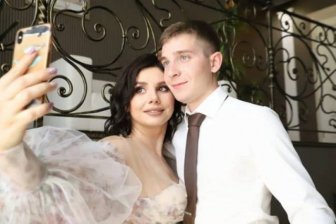 35-Year Old Stepmom Marries Her 20-Year-Old Stepson