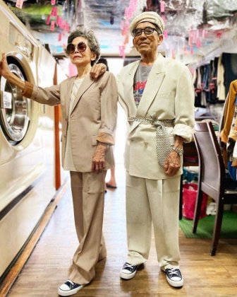 Taiwanese Couple Poses In Forgotten Clients Clothes From Laundry