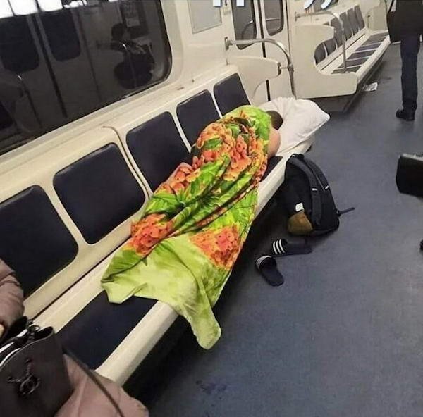 Weird Subway Passengers, part 3