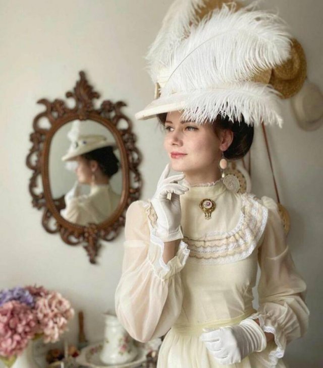 19th Century Looks By Mila Povoroznyuk
