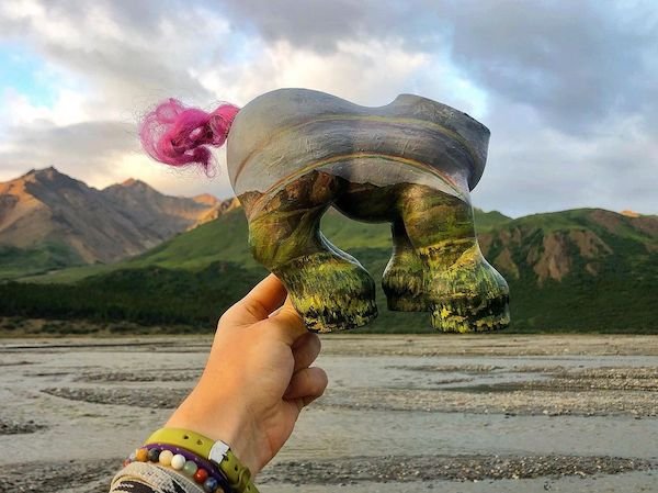 Artist Turns Garbage Into Art And Places It Into Landscape